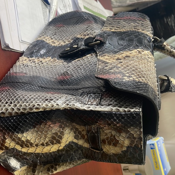 Made in Italy Genuine python skin , - Picture 4 of 4